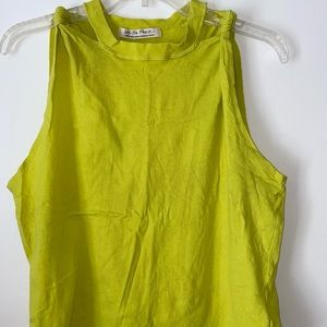 Free People, loose fitted tank top with knots at shoulder 💛💚 size: L